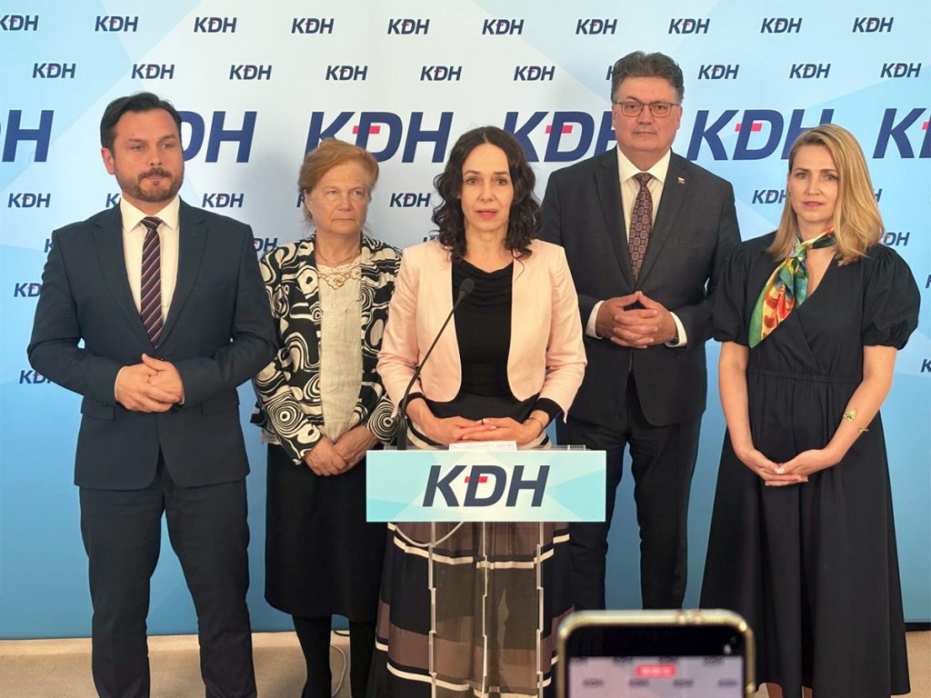 Miriam Lexmann, tlačová konferencia o ochrane detí na sociálnych sieťach